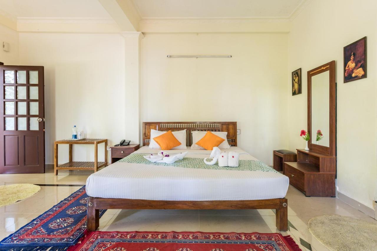 Hotel Violet Woods à Munnar Extérieur photo