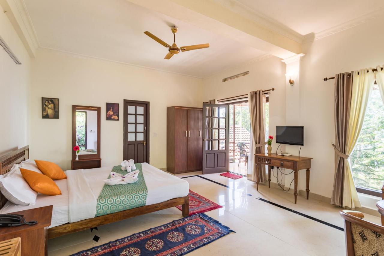 Hotel Violet Woods à Munnar Extérieur photo